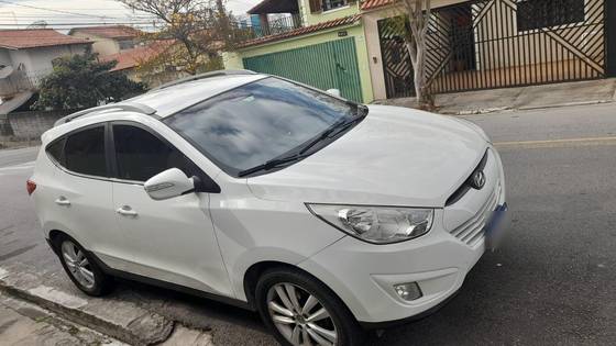 HYUNDAI IX35 2.0 MPI 4X2 16V FLEX 4P AUTOMÁTICO HYUNDAI IX35 2.0 MPI 4X2 16V FLEX 4P AUTOMÁTICO